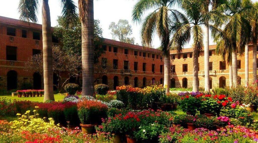 Mirand House (University of Delhi)